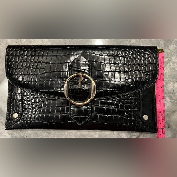 Banana republic black clutch - Picture 1 of 5